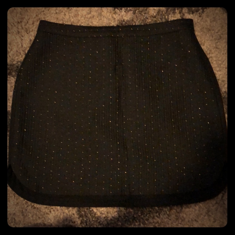 Black skirt